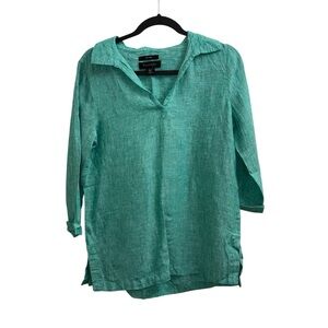 Women’s Tahari Long sleeve green shirt Size S